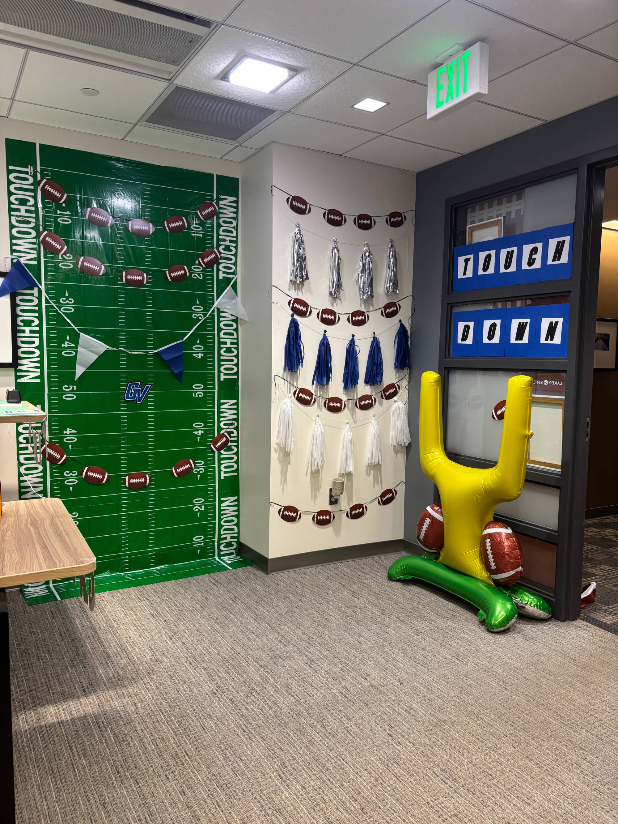 Photo of homecoming decorations